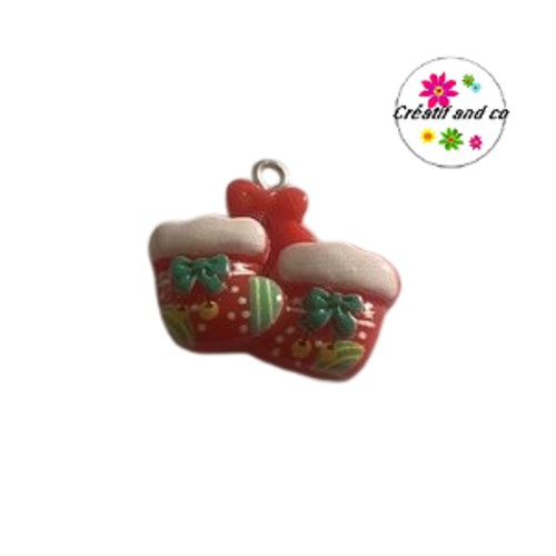 Breloque double chaussette de noël vernis  résine