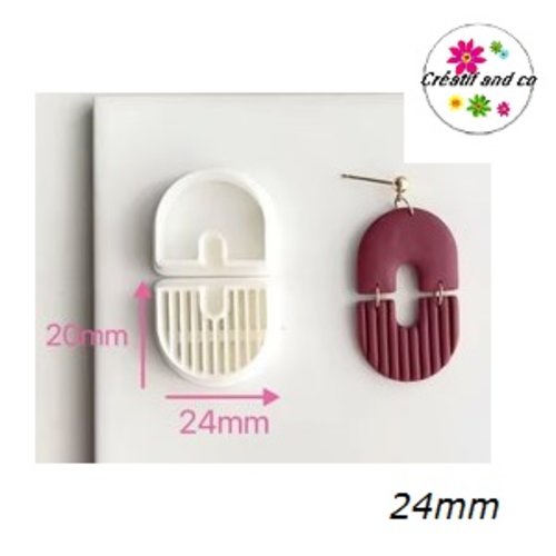 Lot de 2 emporte pièces géométriques 24mm