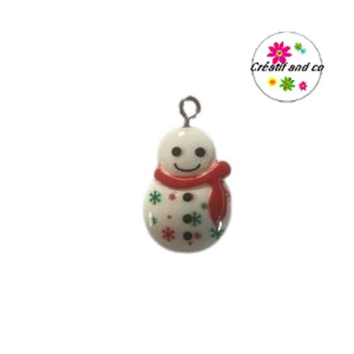 Breloque  bonhomme de neige vernis résine