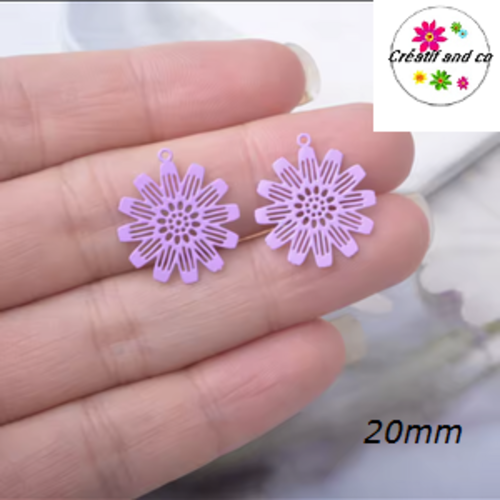 Breloque estampe fleur parme 20mm