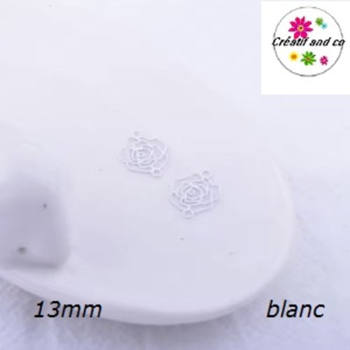 Breloque estampe connecteur petite fleur de rose blanche 13mm