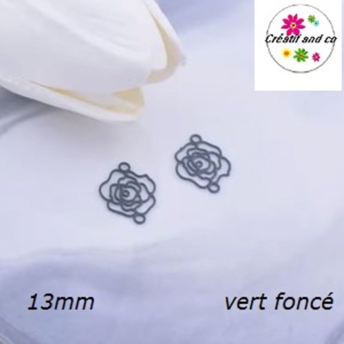 Breloque estampe connecteur petite fleur de rose vert foncée  13mm