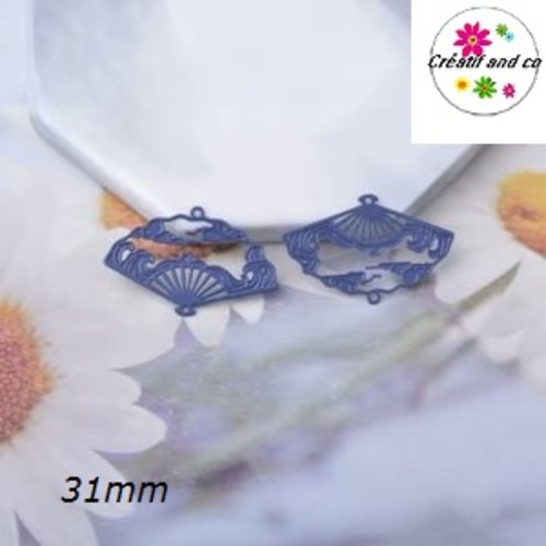 Breloque estampe connecteur éventail bleu nuit  31mm