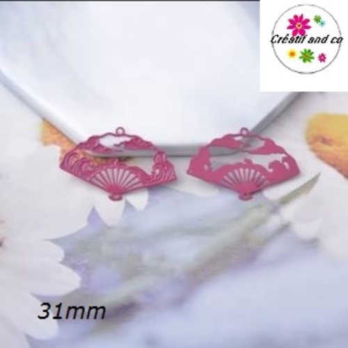 Breloque estampe connecteur éventail violine 31mm