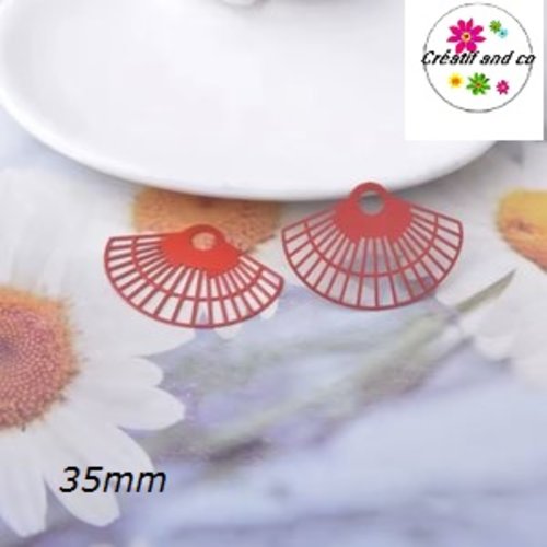 Breloque estampe fleur rouge 35mm