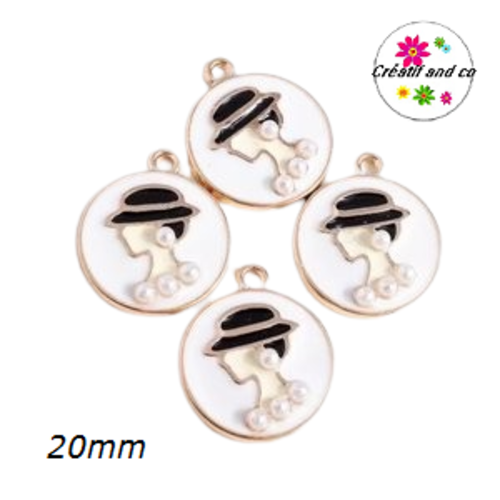 Breloque médaillon blanc profil de femme perlé  20mm