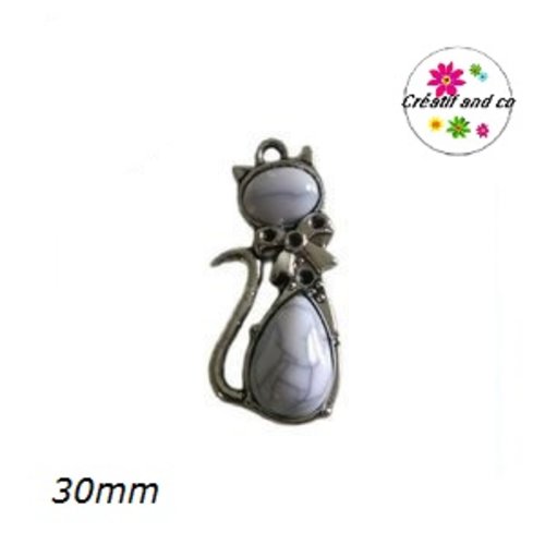 Chat métal et cabochon blanc 30mm
