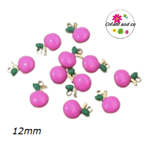 Breloque petite pomme 3d acier inoxydable fuschia émaillé 12mm