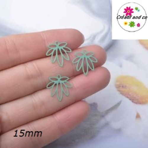 Breloque estampe évidée vert paon 15mm