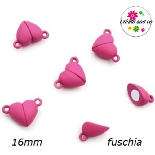 Fermoir magnétique forme coeur fuchsia 16mm