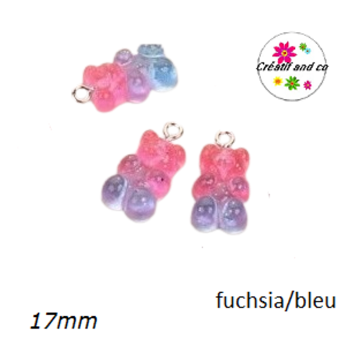 Breloque ourson translucide bi-couleur fuchsia/bleu