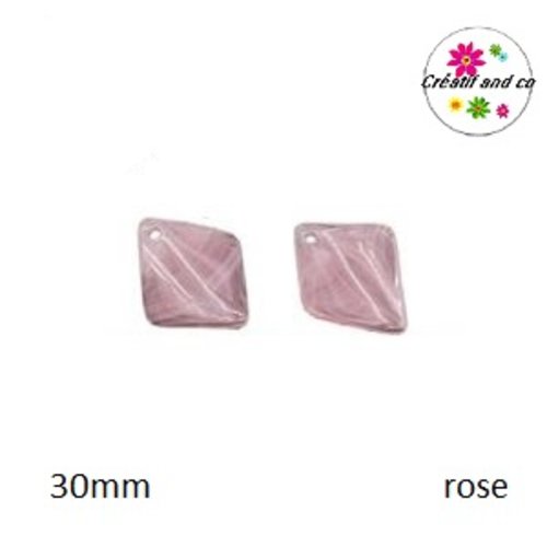 Perle forme diamant rose 30mm