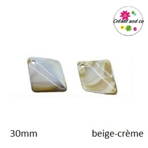 Perle forme diamant beige crème 30mm