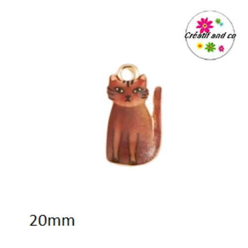Breloque chat assis couleur terracotta 20mm
