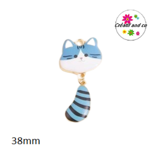 Breloque chat émail bleu et blanc et sa queue rayée mobile 38mm