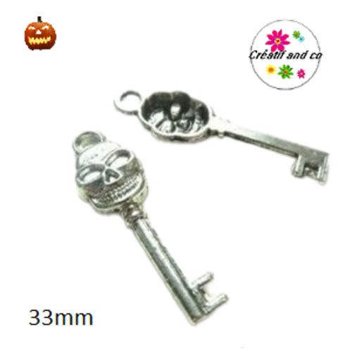 Breloque clé tête de mort 33mm