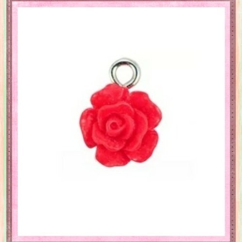 Petit pendentif fleur rose résine rouge 17mm