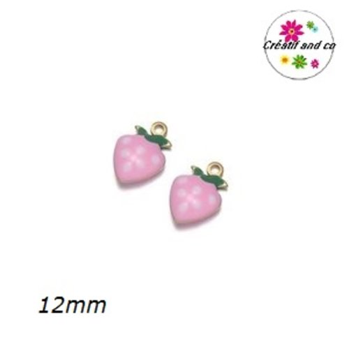 Breloque fraise 3d rose émail 12mm