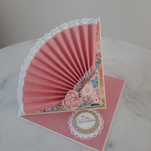 Carte bon anniversaire éventail