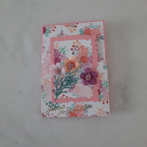 Carte joyeux anniversaire  pliée