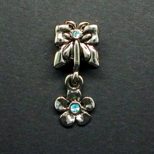 Perle métal argenté motif papillon et fleur x1
