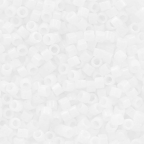 1g perles miyuki délicas opaque white réf : 0200