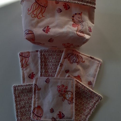 Panier fond marin rose + 12 lingettes