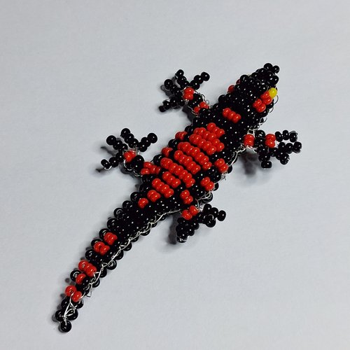 Salamandre de feu en perles de rocaille