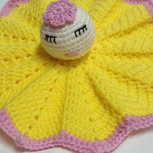 Doudou naissance au crochet