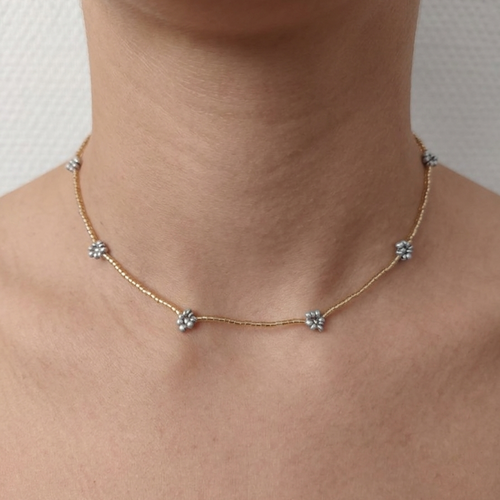 Collier ras du cou perles marguerites doré argenté fait main neuf, idée cadeau femme