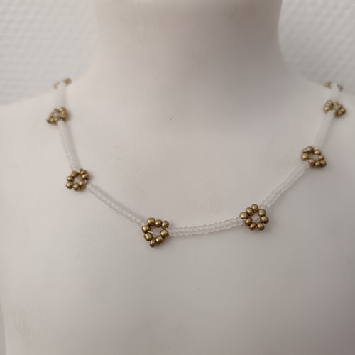 Collier ras du cou perles marguerites blanc et doré fait main neuf