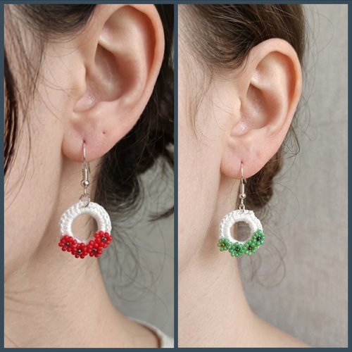Boucles d'oreilles créoles crochetées main et fleurs en perles de rocaille, style bohème & floral