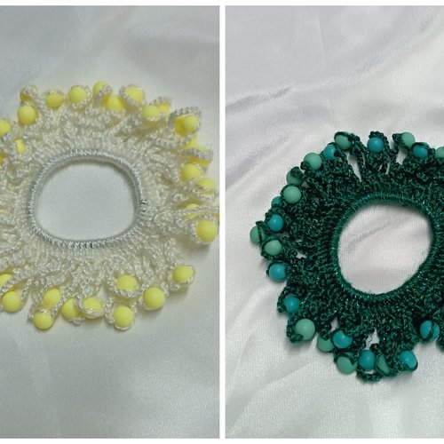Chouchou pour cheveux au crochet en perles