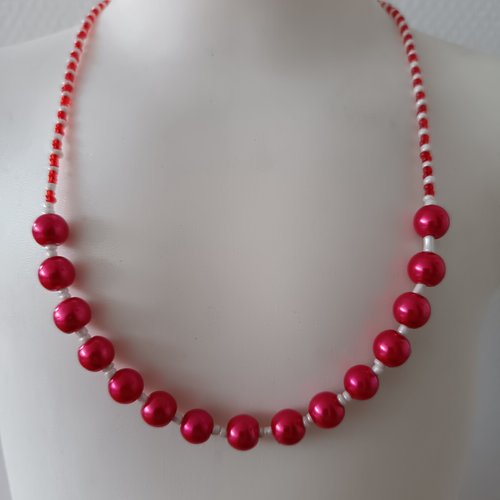 Collier fantaisie, accessoire bijou pour femme, collier en perles rouges