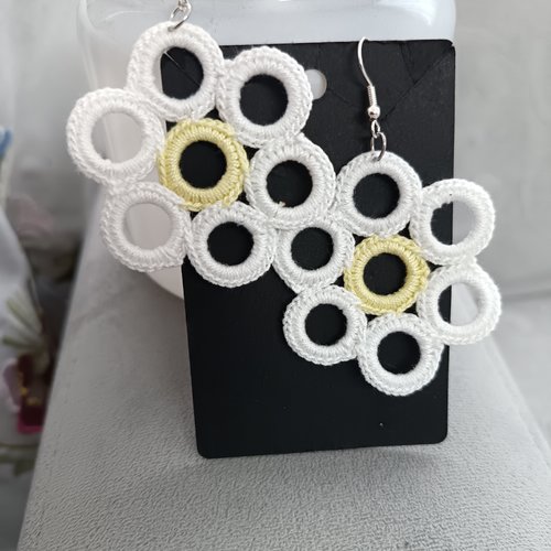 Boucles d'oreilles au crochet