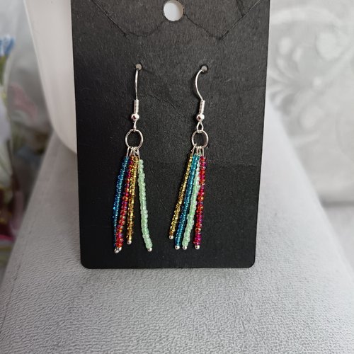 Boucles d'oreilles pendantes en perles