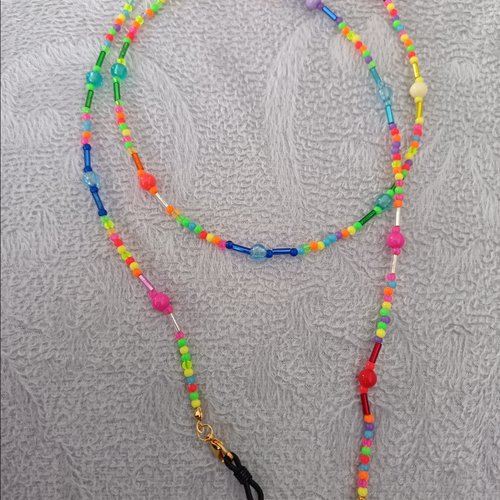 Chaîne à lunettes en perles
