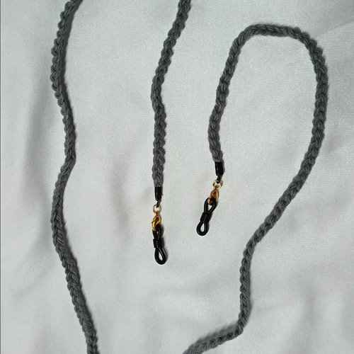 Cordon pour lunettes au crochet