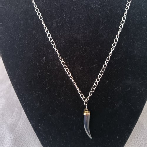 Collier porte bonheur,collier pendentif fantaisie,accessoire bijou pour femme