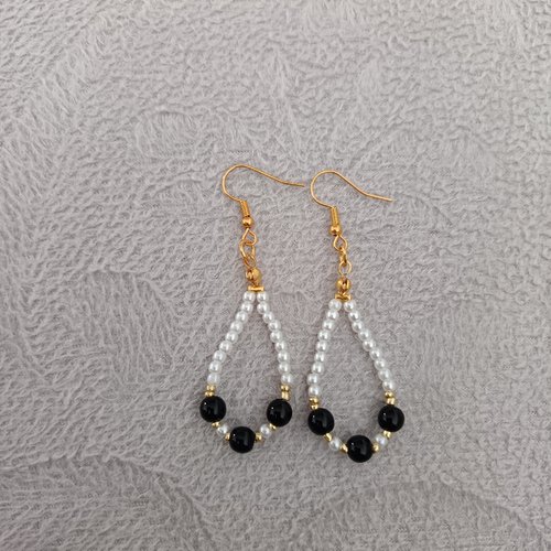 Boucles d'oreilles pendantes en perles