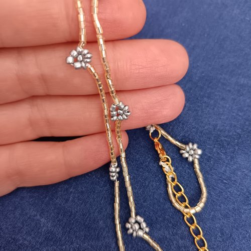Collier ras du cou en perles
