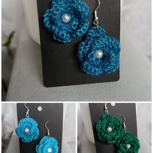 Boucles d'oreilles au crochet en perles forme rose