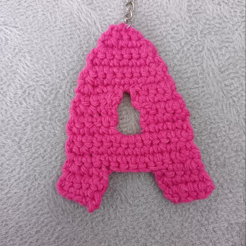 Porte clés lettre a au crochet, accessoire bijou pour sac