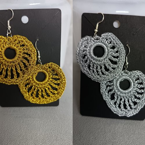 Boucles d'oreilles au crochet