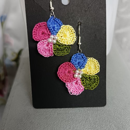 Boucles d'oreilles au crochet en perles