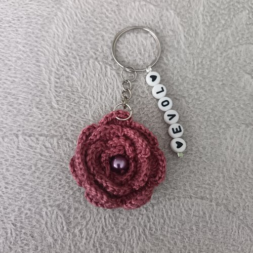 Porte clés rose au crochet en perles,accessoire bijou pour sac, personnalisable