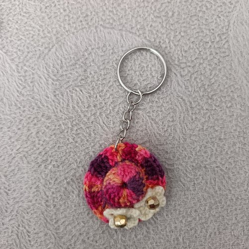 Porte clés mini chapeau au crochet, accessoire bijou pour sac