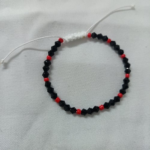 Bracelet macramé en perles, bracelet fait main, bracelet cordon coulissant, accessoire bijou pour femme