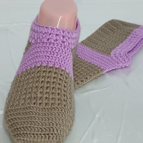 Chaussons au crochet, accessoire pour femme, chaussons crochetées pour femme
