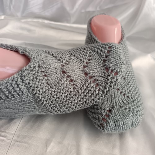 Chaussons au tricot pour femme de pointure 39 40, chaussons tricotées fait main